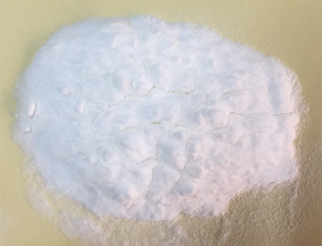白色粉末3 间苯二甲酸的合成方法